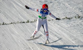 HINZENBACH, 2x2 Karten, FIS Skisprung-Damen-Weltcup, 28. Februar