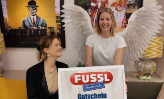 GRIESKIRCHEN/EFERDING, 100-Euro-Fussl-Warengutschein, Glücksengerl KW11