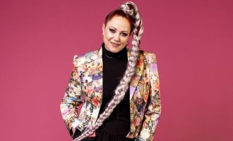 KIRCHDORF. 1 x 2 Freikarten für "Jazz im Schloss" mit Helena May, 9. Juli, ab 18.30 Uhr, Schlossgarten Neupernstein