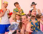 WALDHAUSEN. 3 x  2 Freikarten für die Premiere von „Dolce Vita und Scandale 3“ auf der Seebühne Waldhausen am Freitag, 26. Juni, 19.30 Uhr
