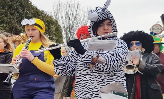 Faschingsdienstag am Naarner Marktplatz