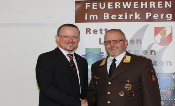 Wahltag im Feuerwehr-Abschnitt Perg: Helmut Knoll als Kommandant bestätigt
