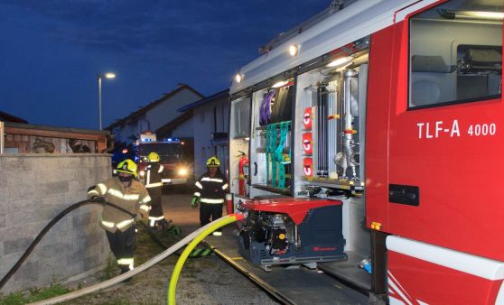 Perger Feuerwehr rückte zu Wohnhausbrand aus
