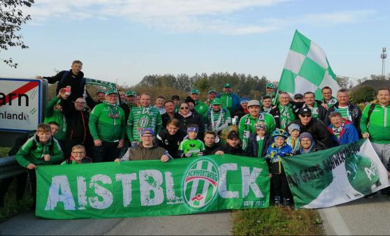 Bilder vom Landesliga-Machlandderby Union Naarn - ASKÖ Schwertberg