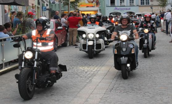 Harley Davidson Charity Tour 2019 in Ried (Teil 1)