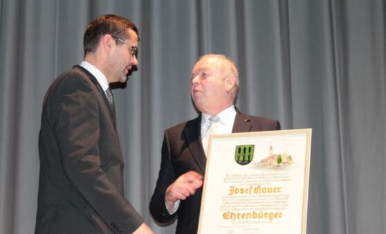 Ehrenbürgerfeier für Josef Hauer