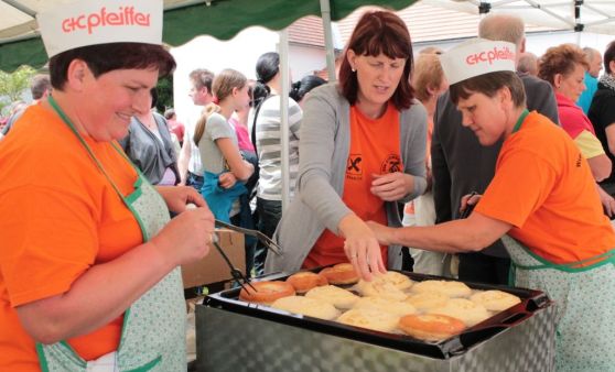 Krapfenkirtag der Bäuerinnen