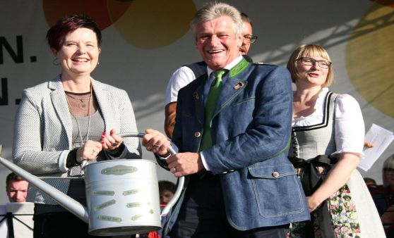 Landesgartenschau-Abschlussfest mit Übergabe von Kremsmünster an Aigen-Schlägl