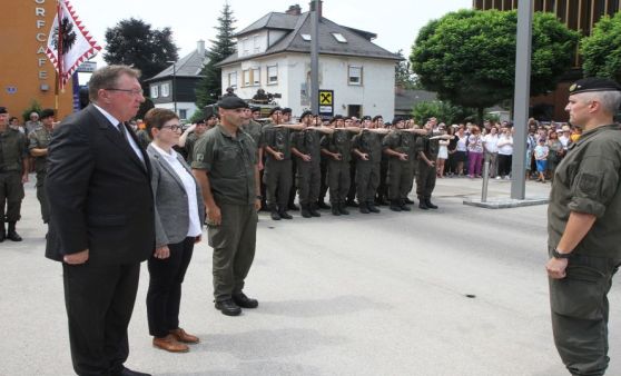 Angelobung in Thalheim