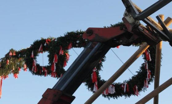 Maibaumaufstellen der Feuerwehr Rainbach/Mkr.