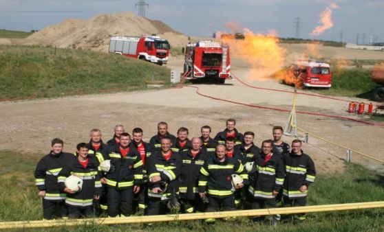 Gase unter Kontrolle - spannende FF Übung am Gelände der OMV Gänserndorf