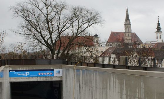 Stadtplatzgarage vor Fertigstellung