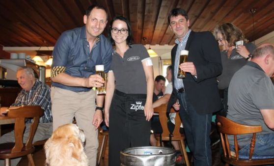 Sympathicus: Bezirkssiegerfeier im Gasthaus Pension Rensch