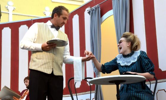 Bühne Aschbach spielt Pension Schöller