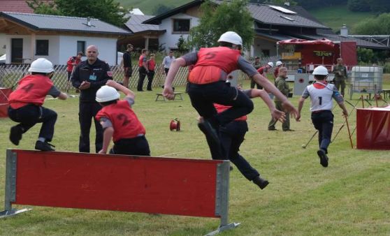 Schweinsegg-Zehetner siegt beim Feuerwehr-Abschnittsbewerb mit 98 Gruppen in Gaflenz