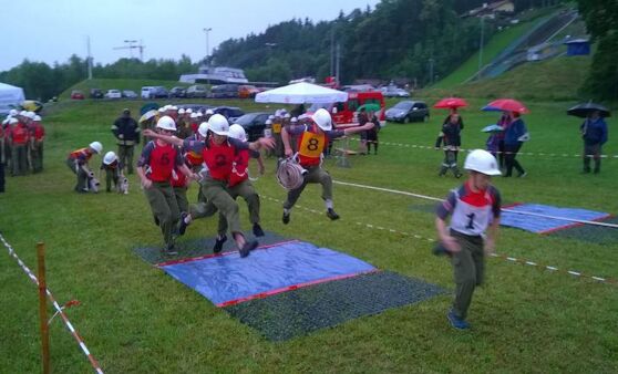 Nachwuchs zeigte vollen Einsatz beim Feuerwehrjugendbewerb in Hinzenbach