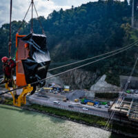 Linzer Westring: Arbeiten in luftiger Höhe