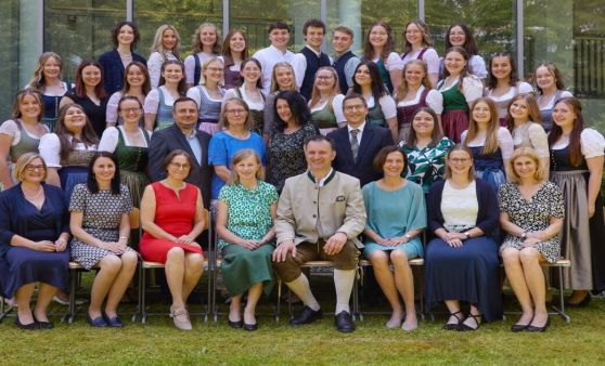 Tips gratuliert den Linzer Maturanten