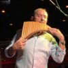 Josef-Wirt begleitet auf der Panflöte