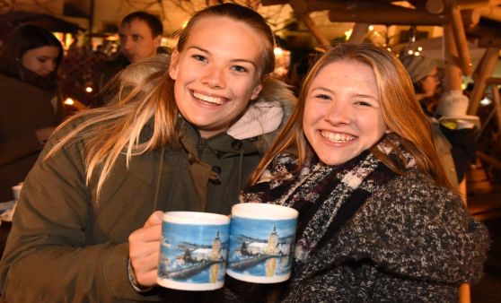 Der "Schlösser Advent" lockt wieder tausende Besucher an den Traunsee