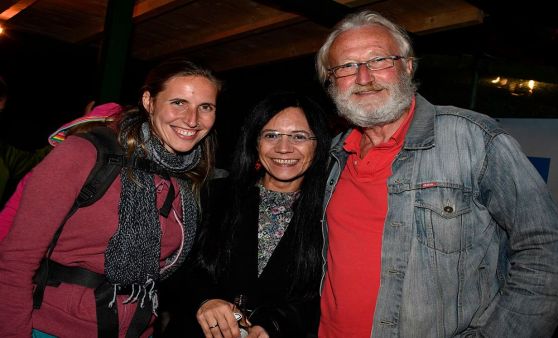 Premierenfeier Theater am Fluss - Der Zerrissene