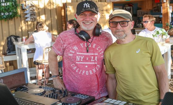DJ Roland Düringer in der Sandburg
