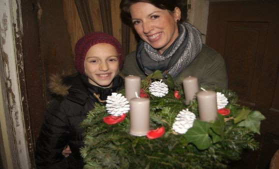 Adventkranzbinden im Herzhaften Höf