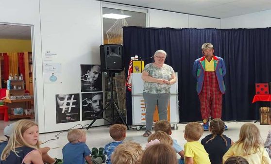 Zaubern, lachen, staunen und mitmachen mit Maxi dem Zauberclown