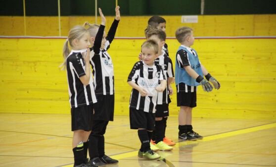 14. PössenPerger Cup: Bildergalerie U7