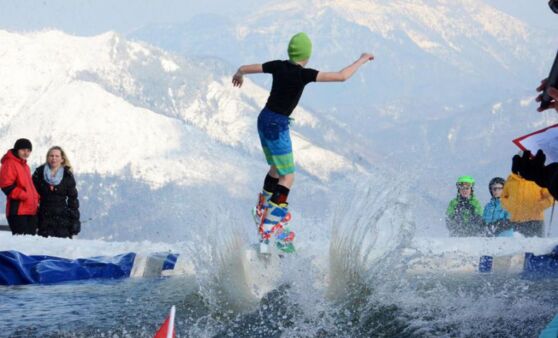 Watersplash und Saukopfspringen auf dem Feuerkogel