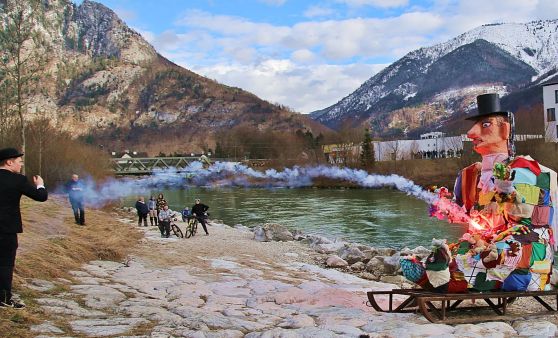 Faschingverbrennen in Ebensee und Bad Ischl