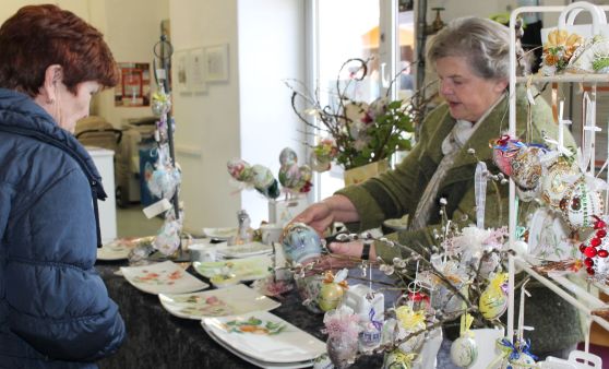 Frühlingshafte Osterausstellung im ALFA Steyrermühl-Laakirchen