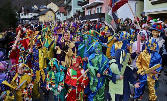 Fetzenzug bei Kaiserwetter in Ebensee