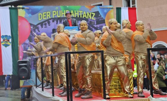 Großer Faschingumzug am Sonntag in Ebensee