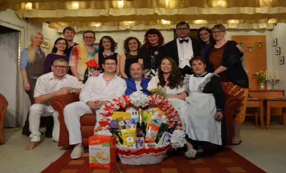 Pfarrbühne Zeillern feierte gelungene Premiere