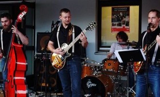 Willkommen am Bahnhof