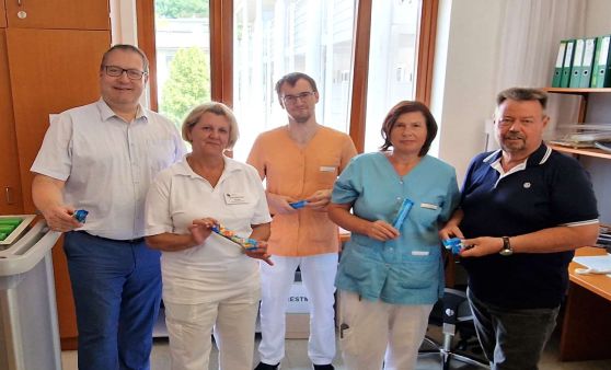 EIS FÜR BEDIENSTETE IM SENIORENHAUS