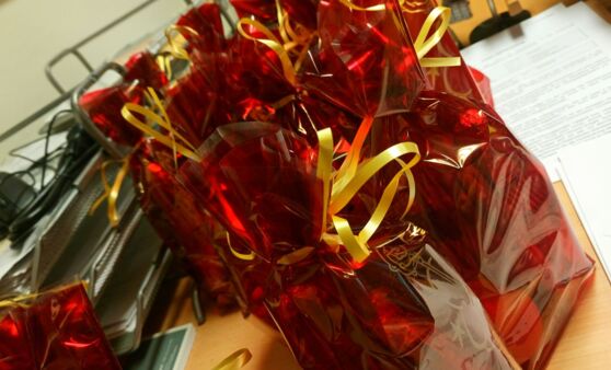 „Ein Leben ohne Feste gleicht einer weiten Reise ohne Einkehr/Heimkehr!“ - Demokrit (460 - 370 v. Chr.)