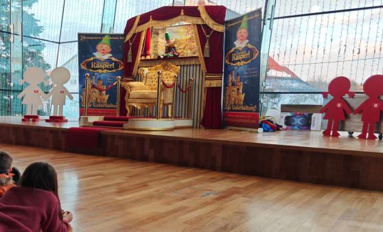 Kasperltheater mit dem Nostalgiekasperl und den Kinderfreunden Leonding