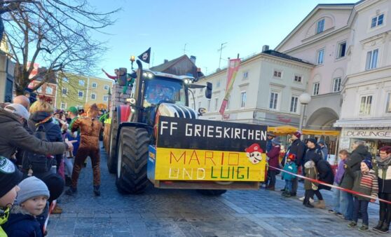 Tausende Besucher beim Rieder Faschingsumzug 2024