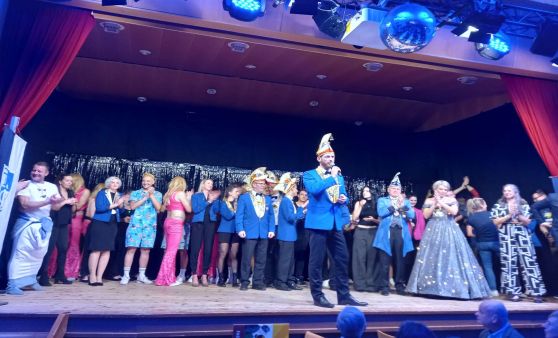 Eberschwanger Faschingssitzung 2024: Dreieinhalb Stunden volles Programm