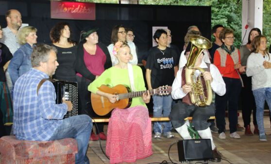 Impressionen von "hiesige & dosige" 2016