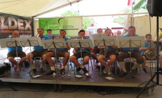 Musikalisch bunt gemischt beim Zeughausfest