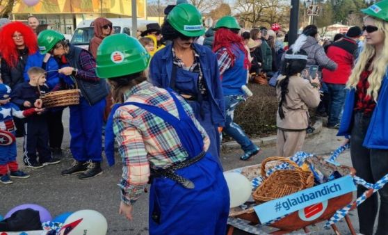 Faschingsumzug 2023 in Hausmening