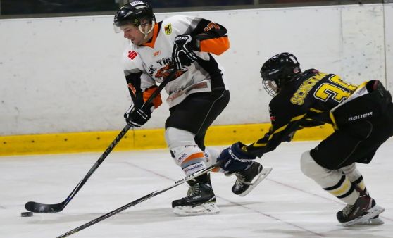 Heimsieg für die Ice Tigers gegen die Innviertler Penguins