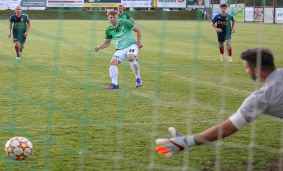 SV Grün-Weiß Micheldorf gewinnt gegen DSG Union HABAU Perg mit 6:1