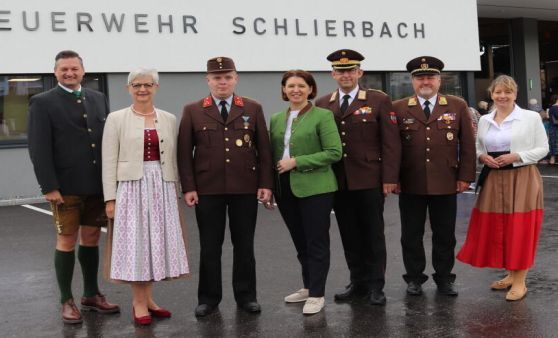 Feierliche Eröffnung des neuen Feuerwehrhauses der Freiwilligen Feuerwehr Schlierbach