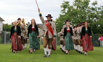 Blasmusiker feierten Marschbewerb mit einem Voixfest