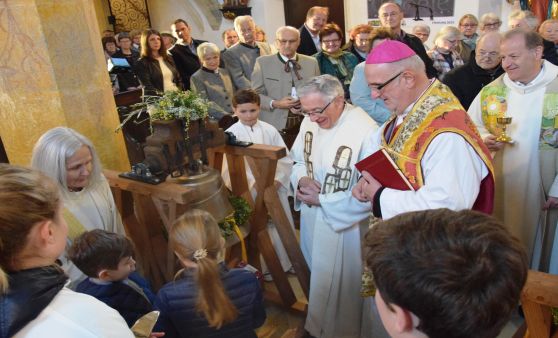 Glocken mit besonderer Funktion und Bedeutung