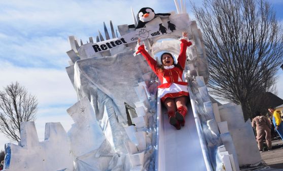 Faschingsumzug 2020 im Donaumarkt Mauthausen